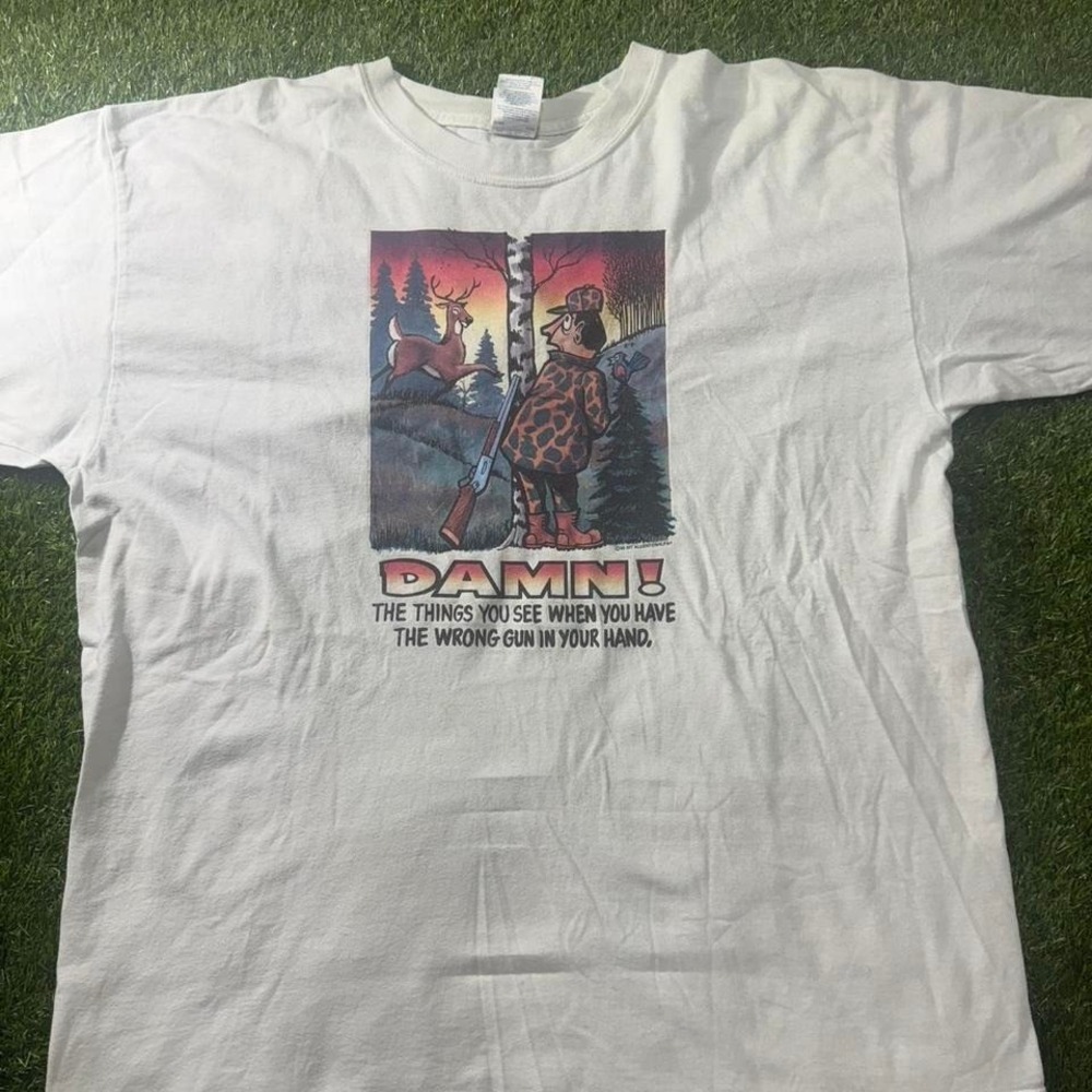 Funny Hunter Graphic Tee‎ (XL)